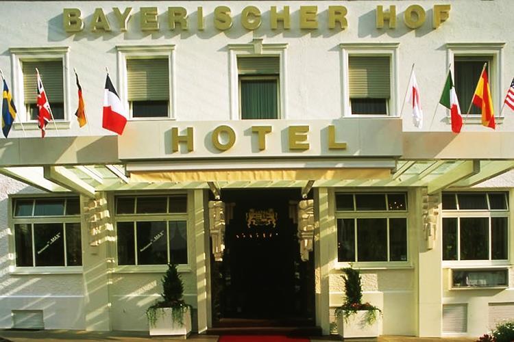 Hotel Bayerischer Hof Байройт Экстерьер фото